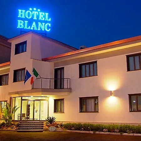 Hotel Blanc Casoria